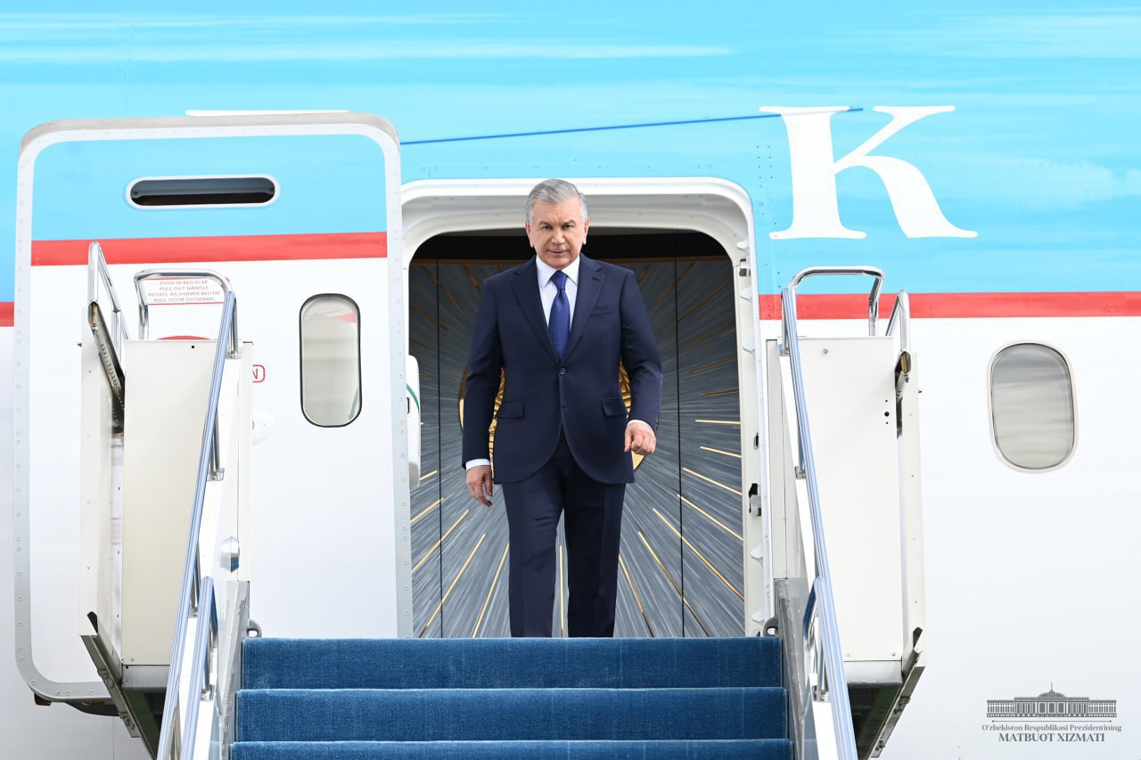 Shavkat Mirziyoyev Ostonaga yetib bordi