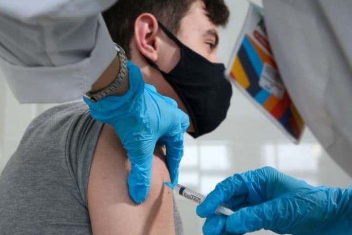 За сутки свыше 229 тысяч человек вакцинировались от коронавируса