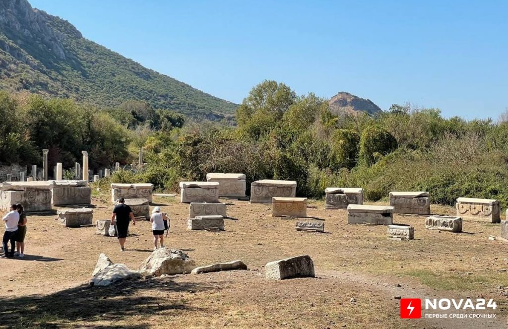 Дотронуться до античности: древний город Эфес и дом Девы Марии в Турции