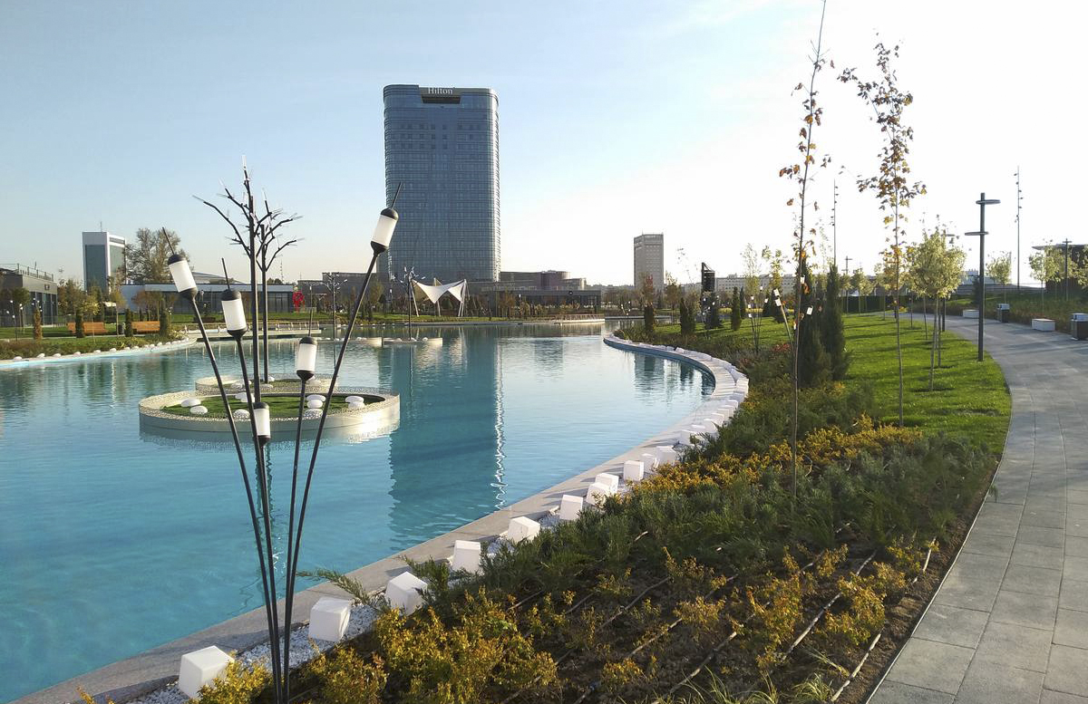 В столице парк Tashkent city выставляют на продажу