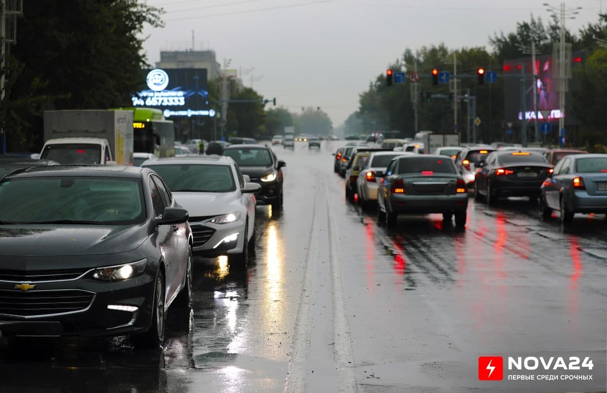 В Узбекистане предприятиям разрешили брать в аренду автомобили
