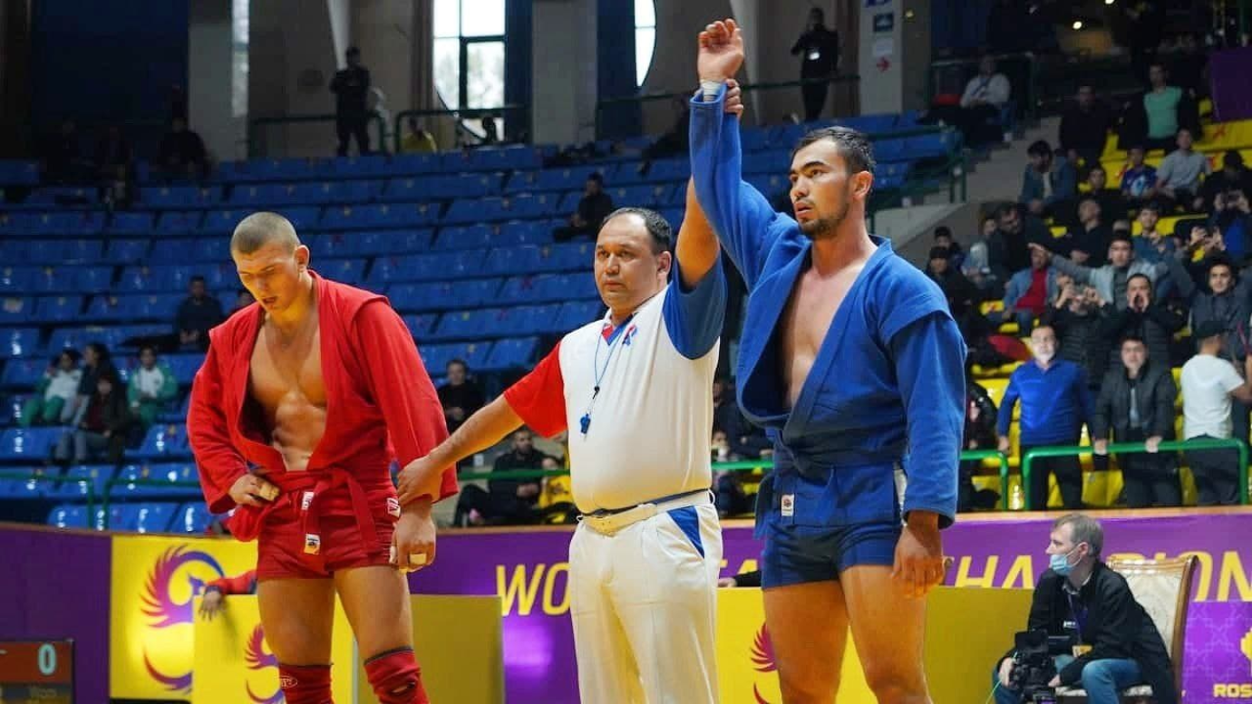 Сборная Узбекистана завоевала второе место на чемпионате мира по самбо