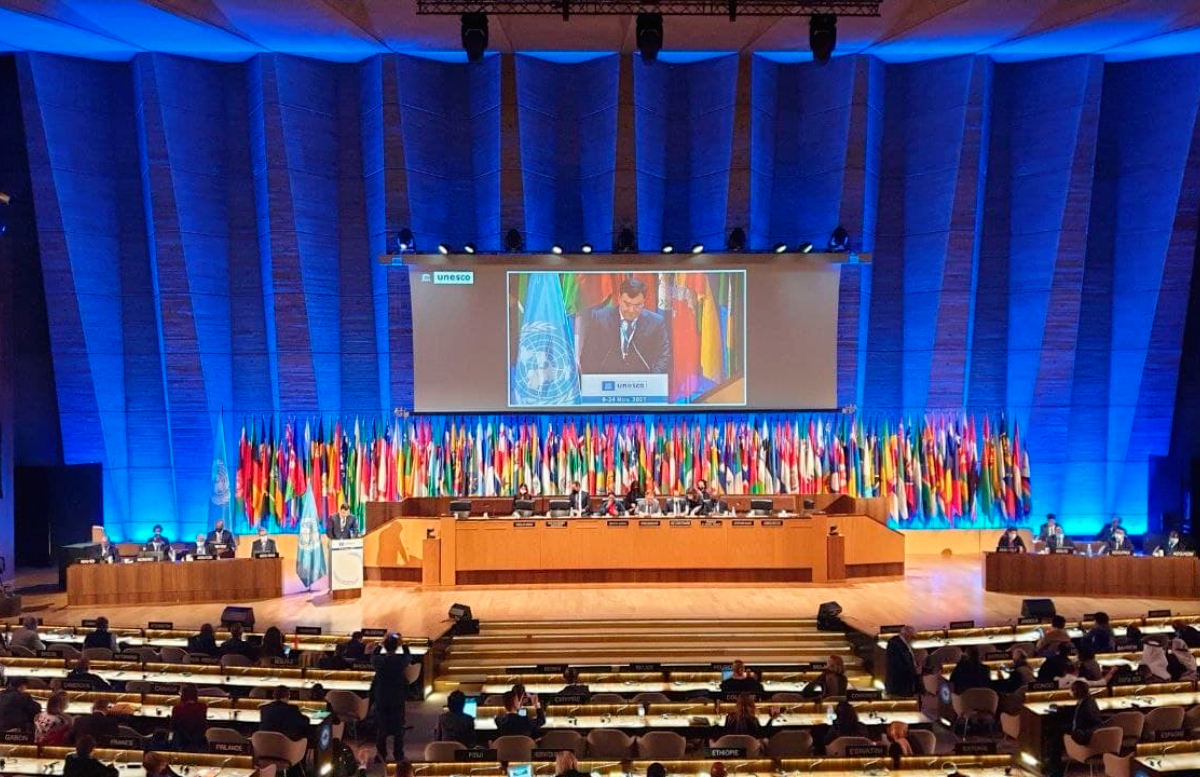 Зампремьера Азиз Абдухакимов выступил на Генеральной конференции ЮНЕСКО