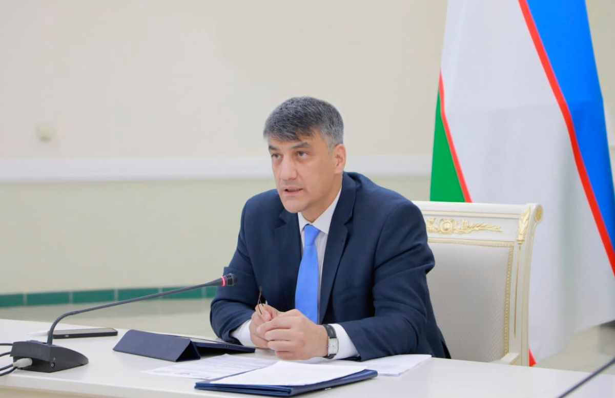 Алишер Кадыров выступил за запрет электронных сигарет