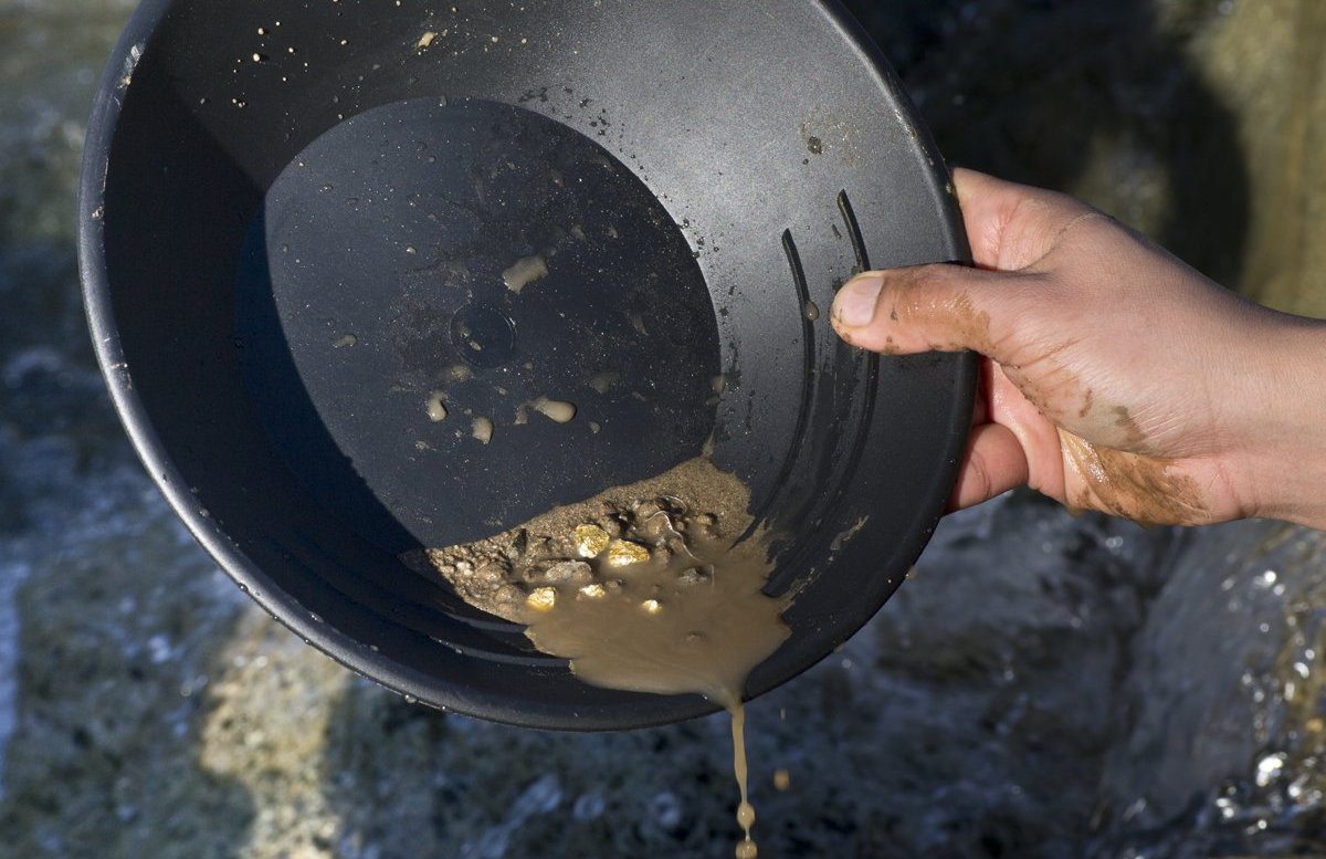 В Навоийской области с молотка уйдут два участка с месторождениями золота