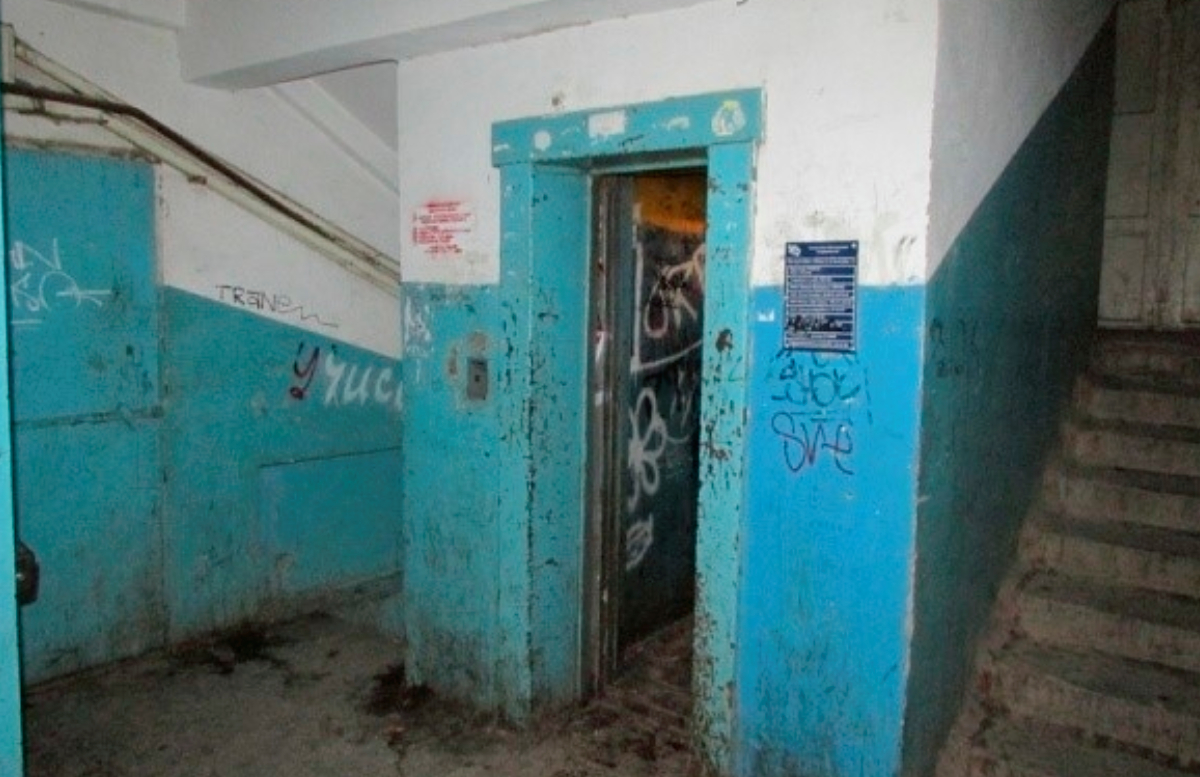 Выяснилось, сколько лифтов в Узбекистане модернизировали с начала года