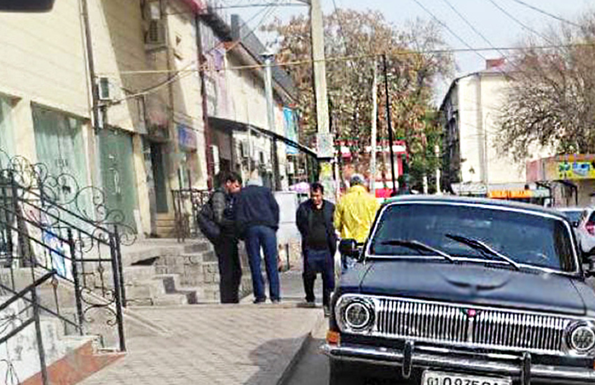В ГУВД призвали жителей Узбекистана не парковаться на тротуарах