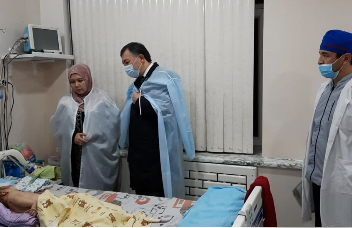 Посреди ночи новый министр здравоохранения посетил столичные больницы
