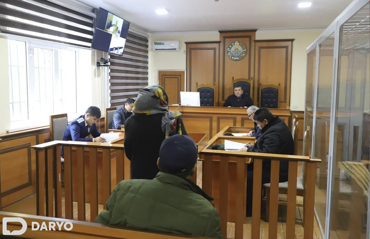 Якобы мертвый по документам узбекистанец обвинил нотариуса в потере дома