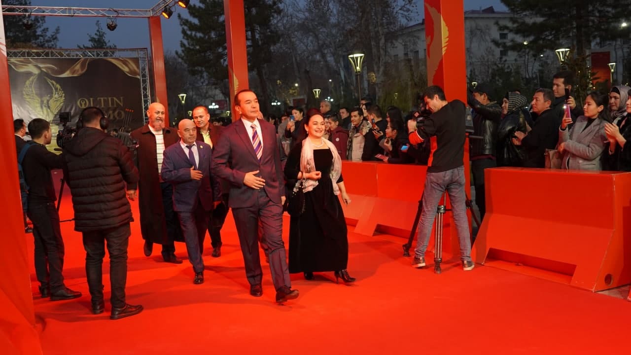В Ташкенте прошла торжественная церемония вручения национальной кинопремии «Олтин Хумо»