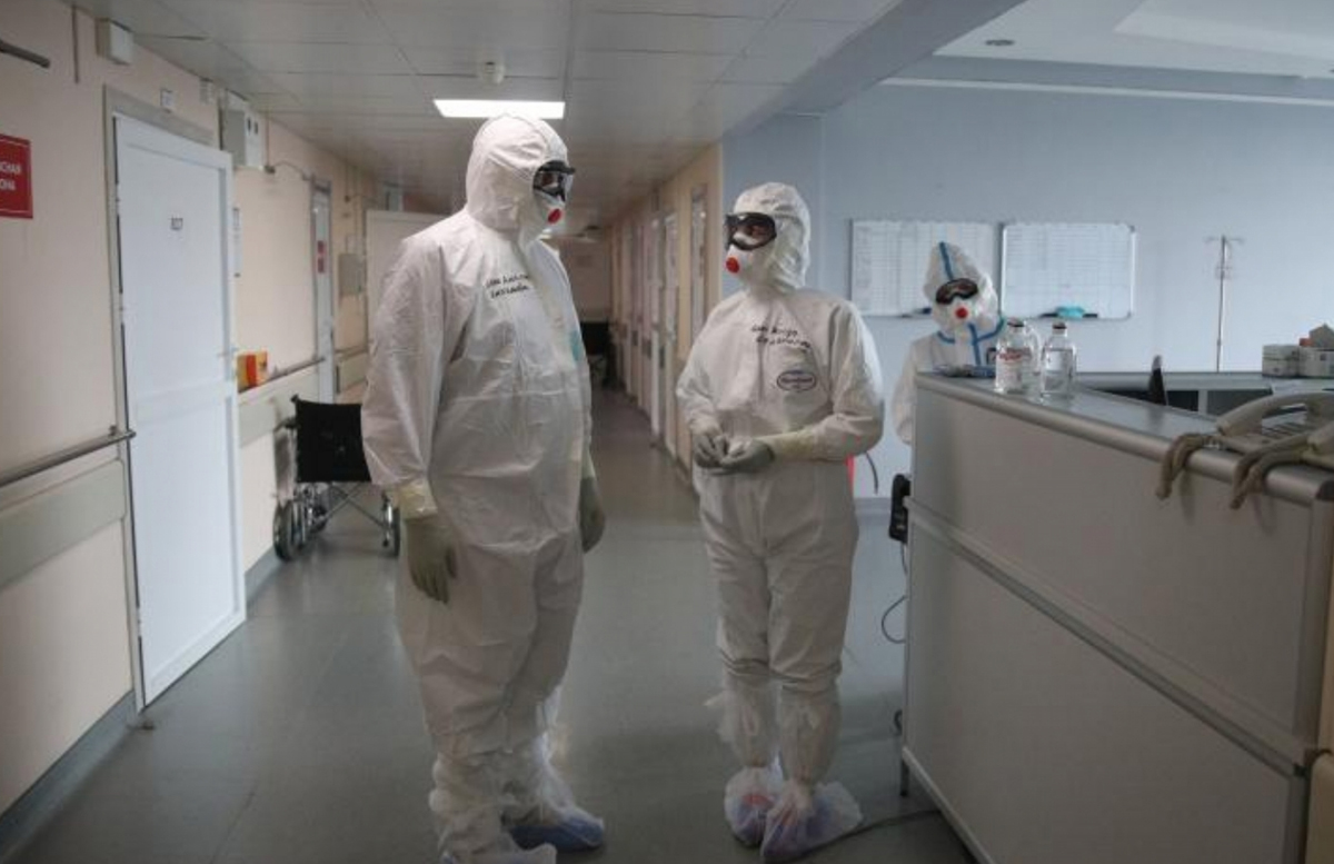 Российский врач назвала «омикрон» последним угрожающим штаммом коронавируса