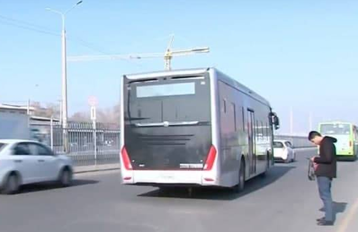 В Ташкенте запустили бесплатный электробус до рынка Абу Сахий