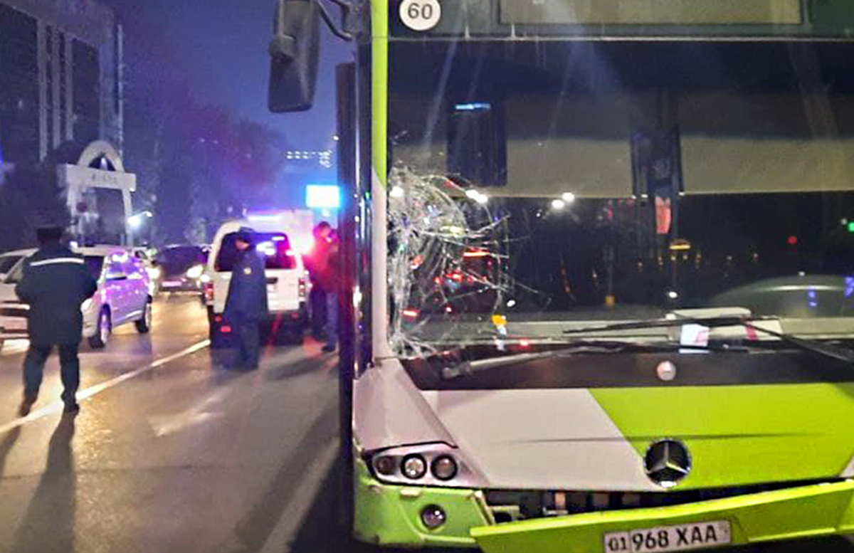 В Ташкенте пассажирский автобус совершил наезд на пешехода