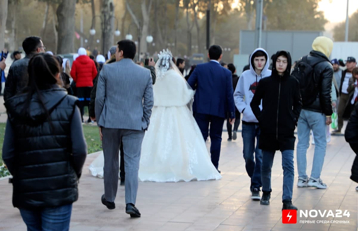 Названо количество зарегистрированных браков в Узбекистане за 2021 год