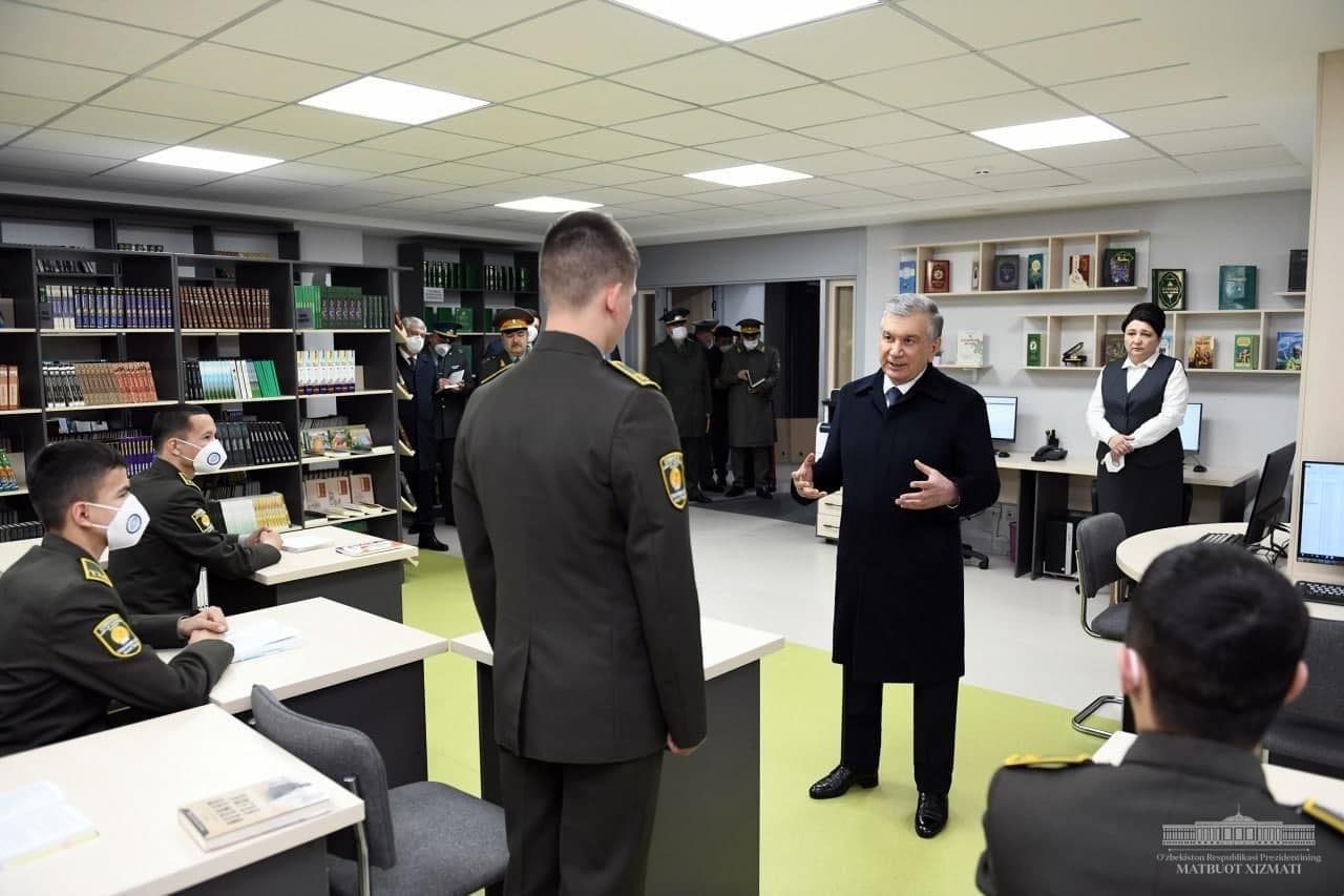 После выхода с отпуска Мирзиеёв посетил комплекс военных образовательных учреждений СГБ