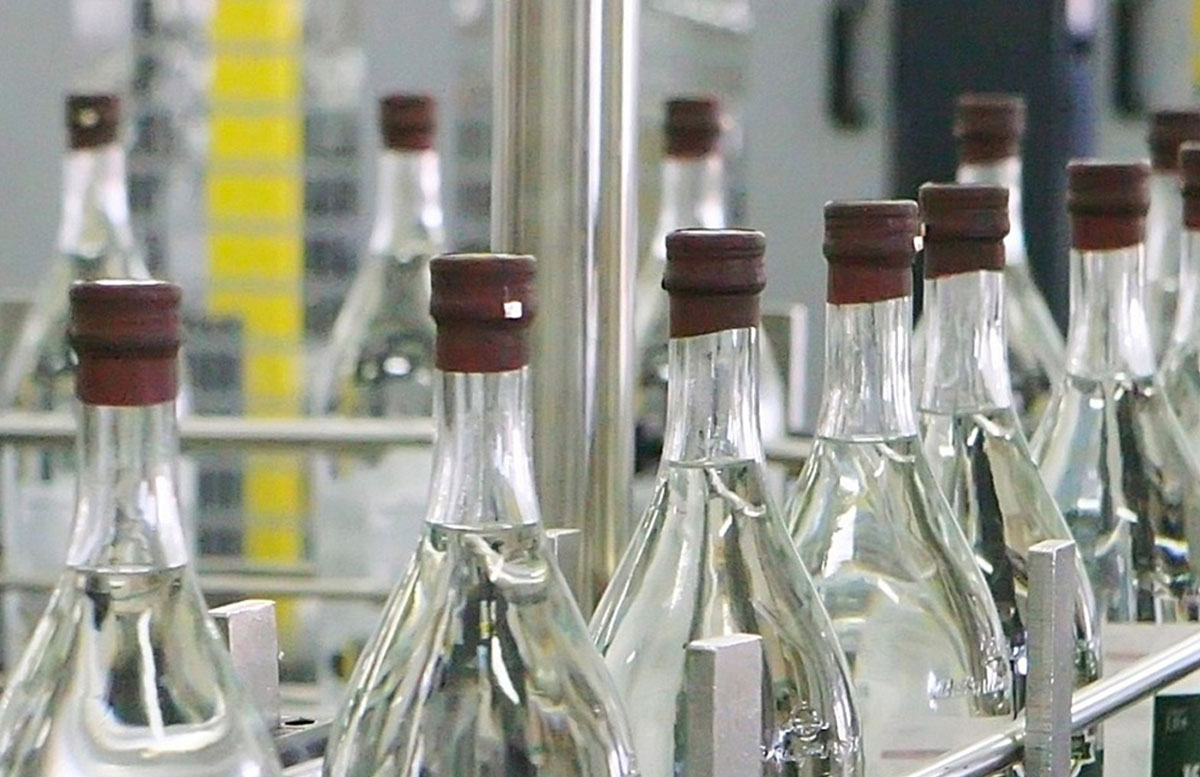 В Узбекистане отменили госмонополию на производство этилового спирта