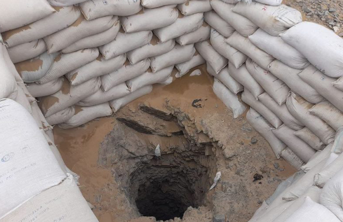 В Навоийской области пять человек засыпало песком при незаконной добыче золота