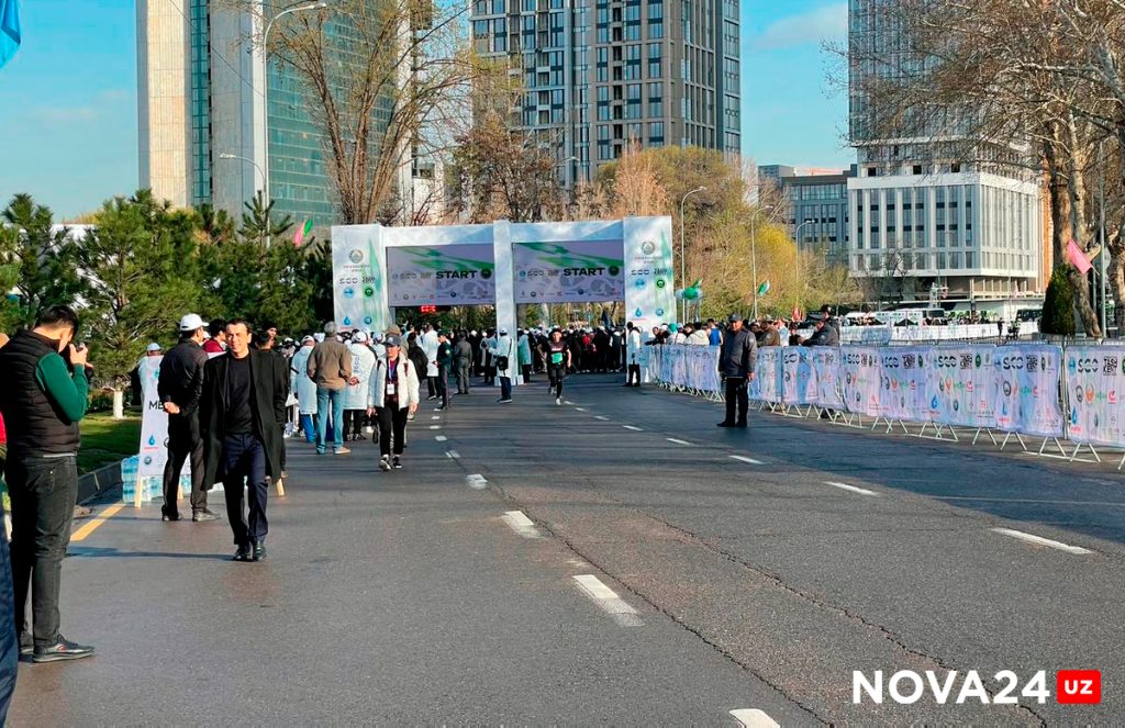 В Ташкенте прошли международный марафон «Навруз» и полумарафон ШОС – фоторепортаж