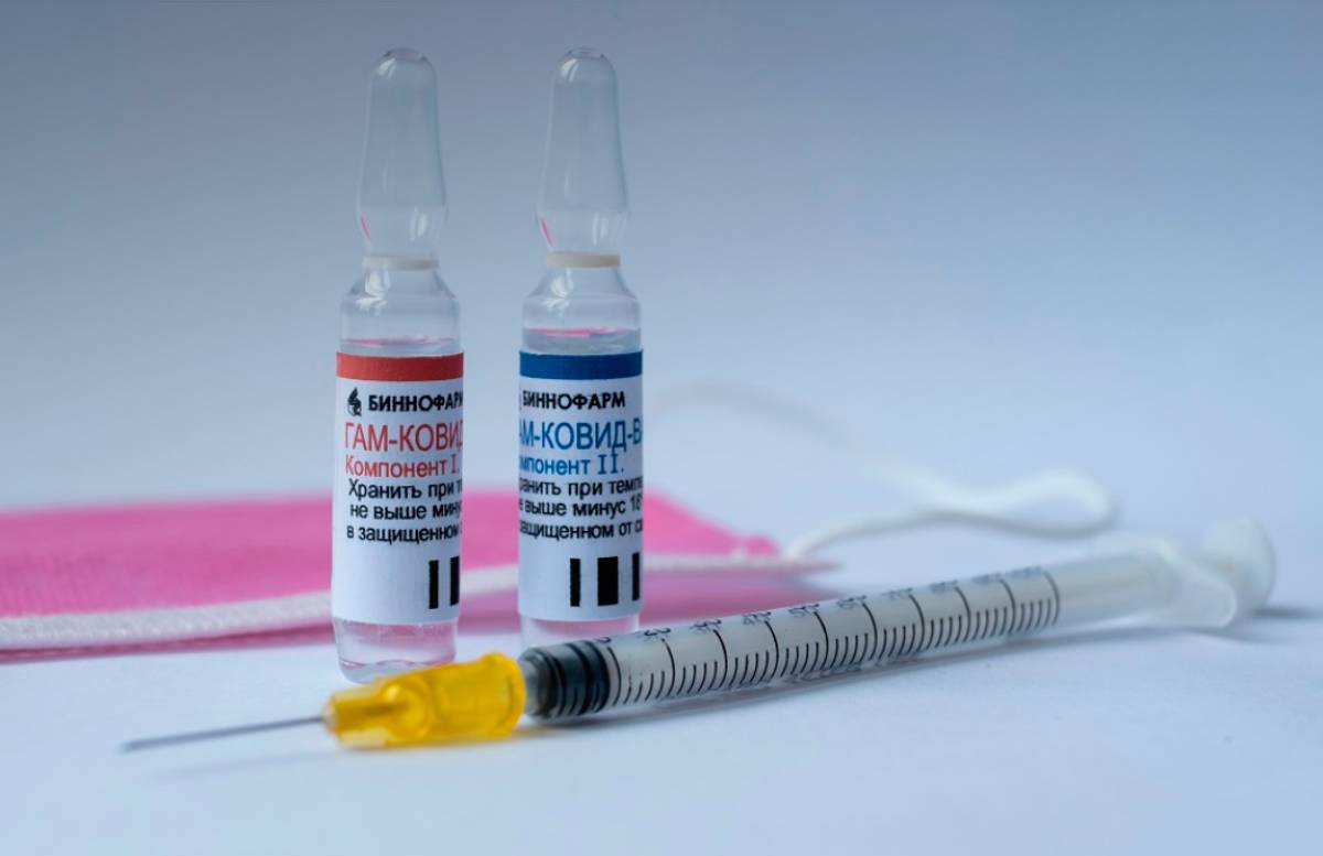 «Спутник V» стал первой в мире вакциной от коронавируса с доказанной эффективностью при ВИЧ