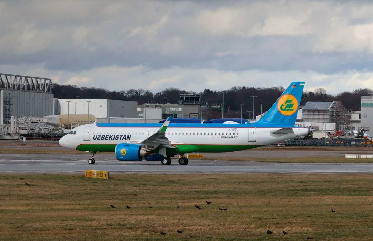 Самолет Uzbekistan Airways вылетел из Москвы и не смог долететь до Ферганы