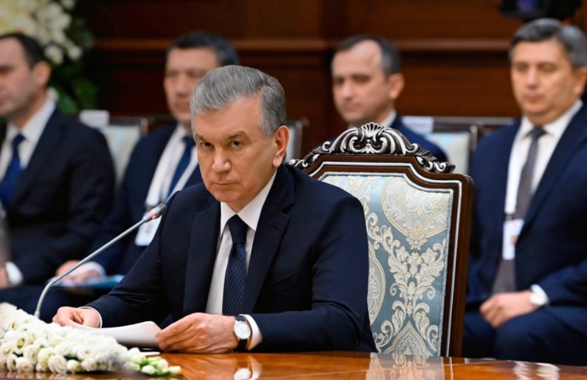 Узбекистанцы не должны беспокоиться из-за валютного рынка, — Мирзиёев