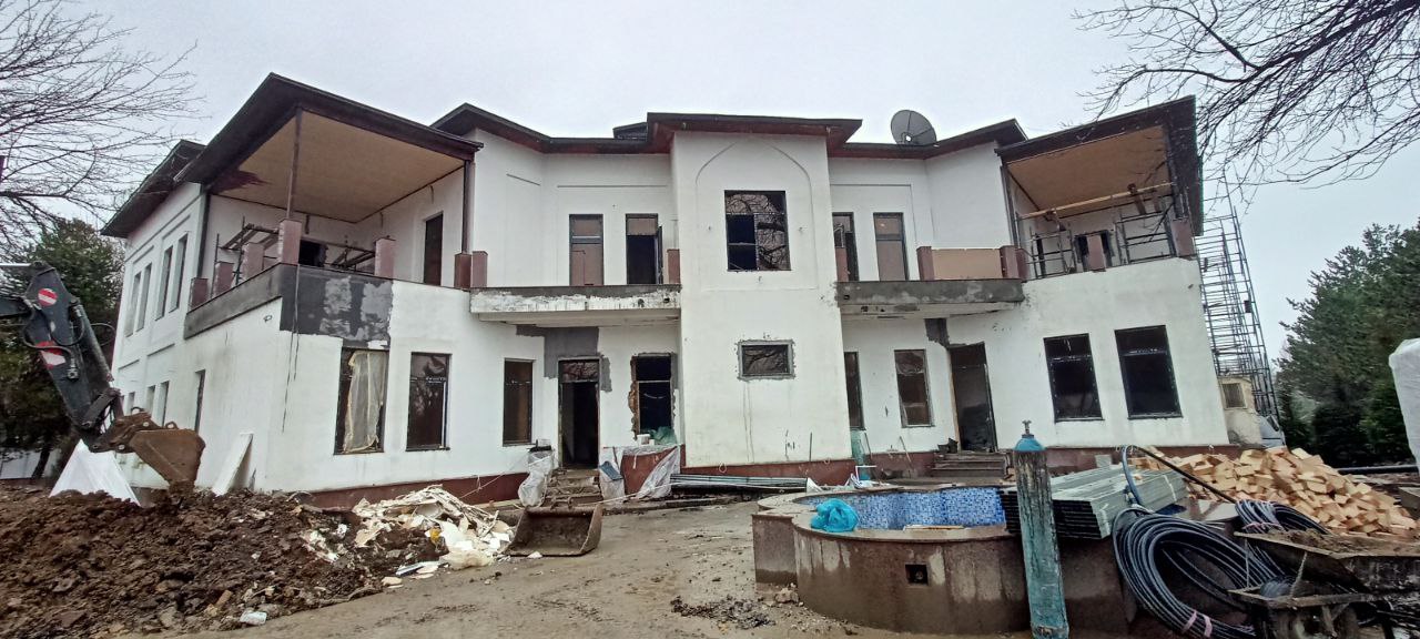 В Ташкенте на еще одном объекте культурного наследия начали строительные работы без разрешения
