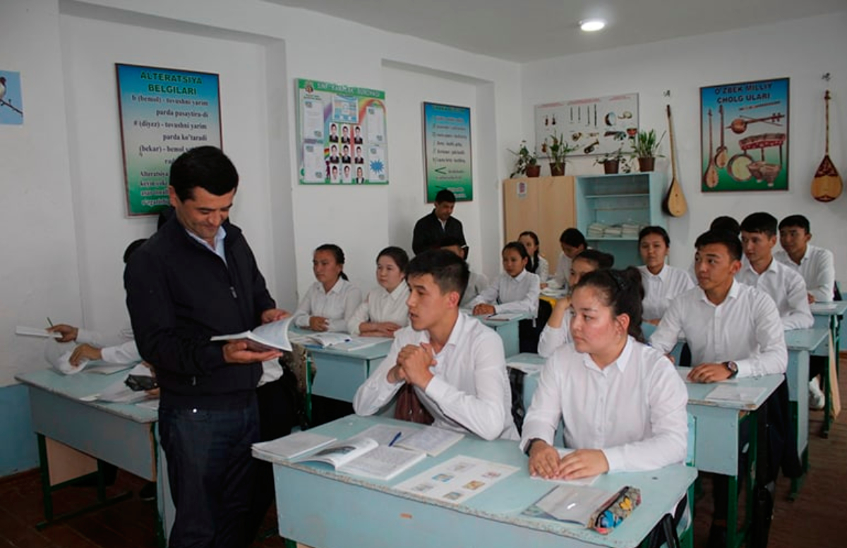Министр образования прошелся по школам в Ташобласти