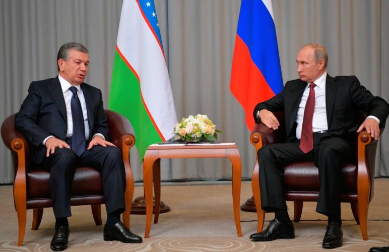 Мирзиёев и Путин обсудили актуальные международные проблемы