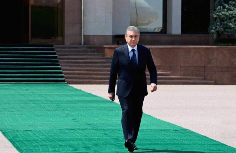 Шавкат Мирзиёев улетел на поминки президента ОАЭ