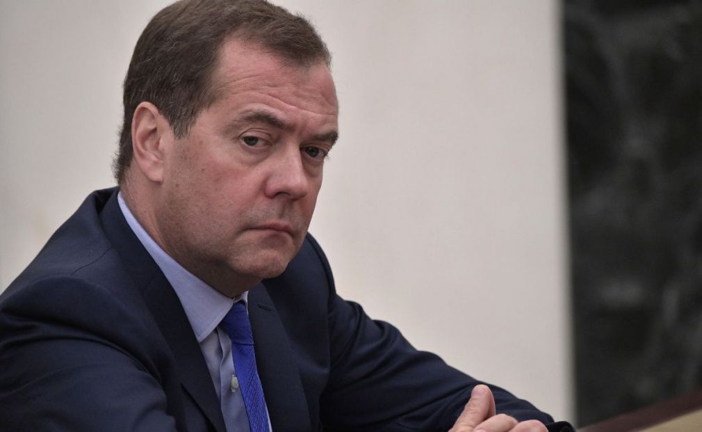 Медведев жестко пригрозил Молдавии
