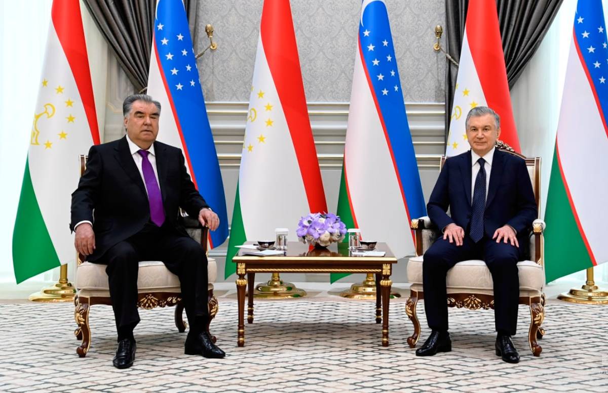 Мирзиёев и Рахмон договорились развивать узбекско-таджикское сотрудничество во многих сферах