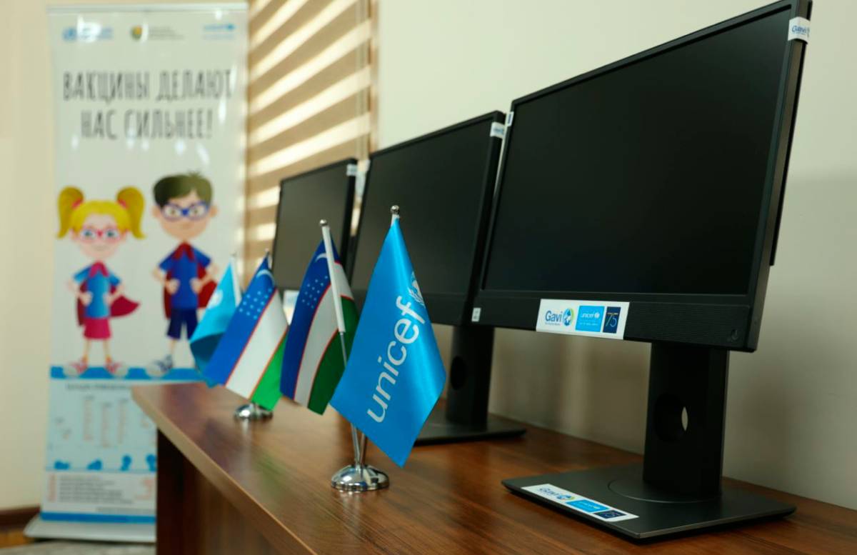 ЮНИСЕФ передал Минздраву Узбекистана компьютеры на полтора миллиона долларов