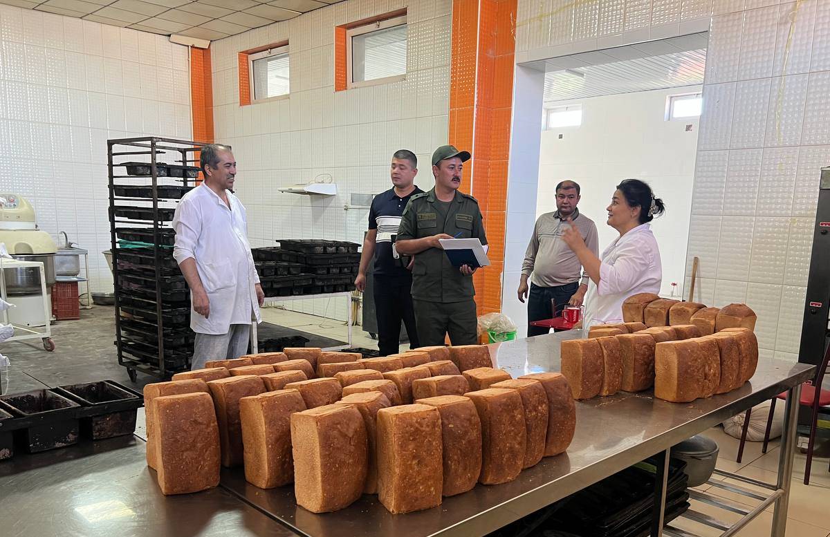 В Бухарской области прокуратура наблюдает за поставками хлеба населению