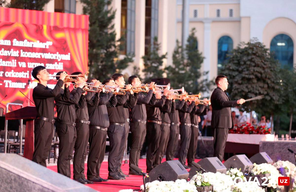В Ташкенте прошел грандиозный концерт в честь годовщины Государственной консерватории Узбекистана — фоторепортаж