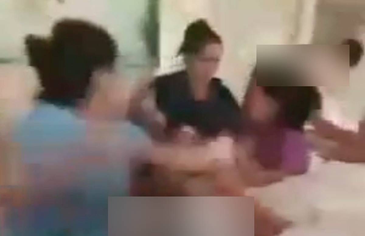 В Самарканде персонал роддома устроил драку — видео