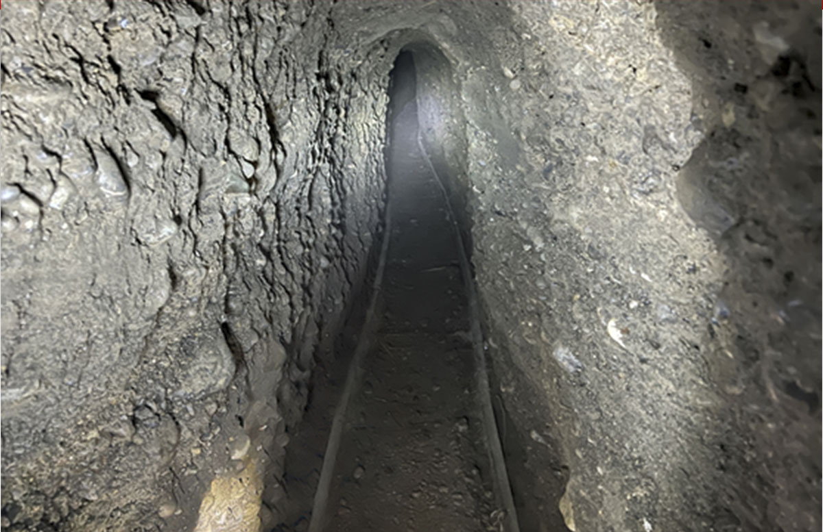 В Узбекистане восемь человек вырыли два тоннеля до Кыргызстана
