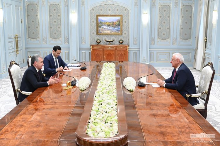 Узбекистан и ЕАЭС согласовали новые направления сотрудничества