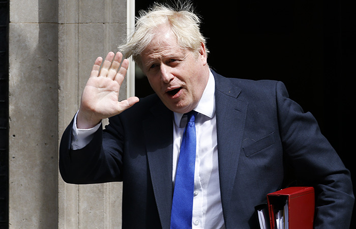 СМИ: Премьер-министр Великобритании уйдет в отставку