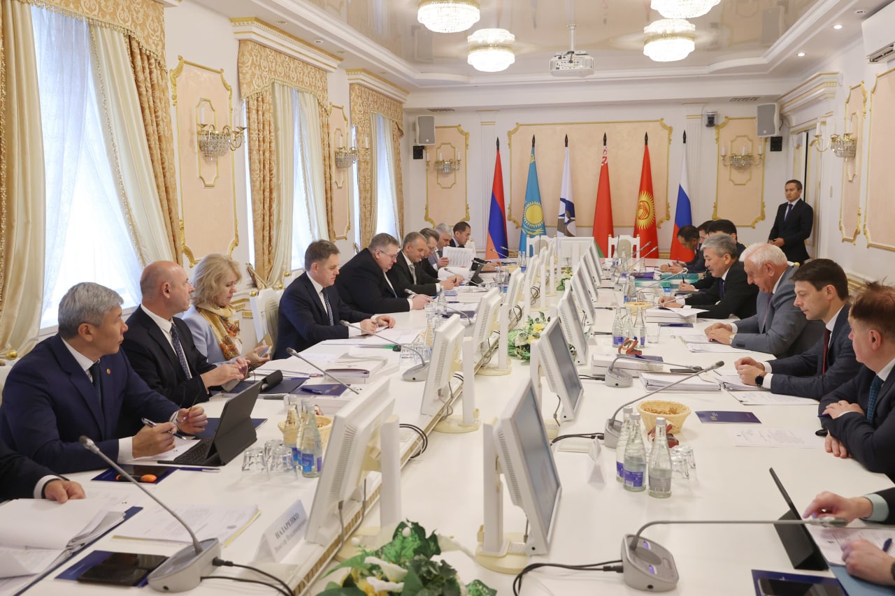 В перечень приоритетных проектов ЕАЭС включили строительство ж/д дороги Китай-Кыргызстан-Узбекистан
