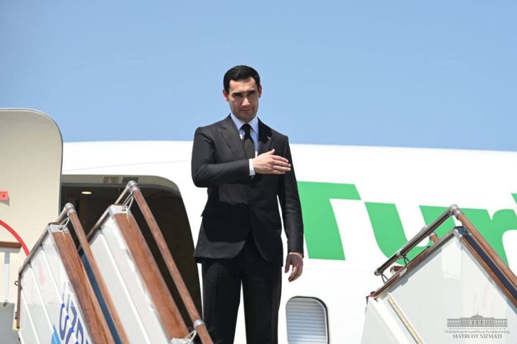 Сердар Бердымухамедов завершил свой визит в Узбекистан