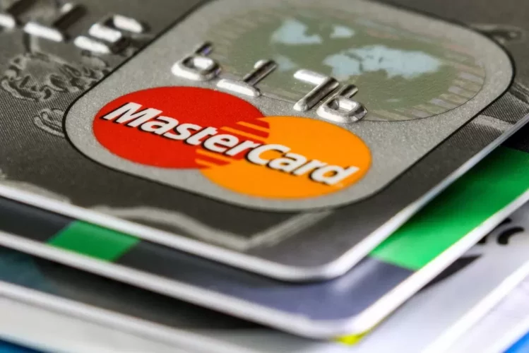 Центробанк подписал меморандум о сотрудничестве с Mastercard