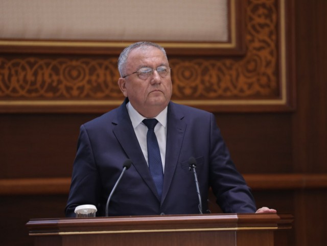 Президент предложил кандидатуру Козима Комилова на должность судьи Конституционного суда