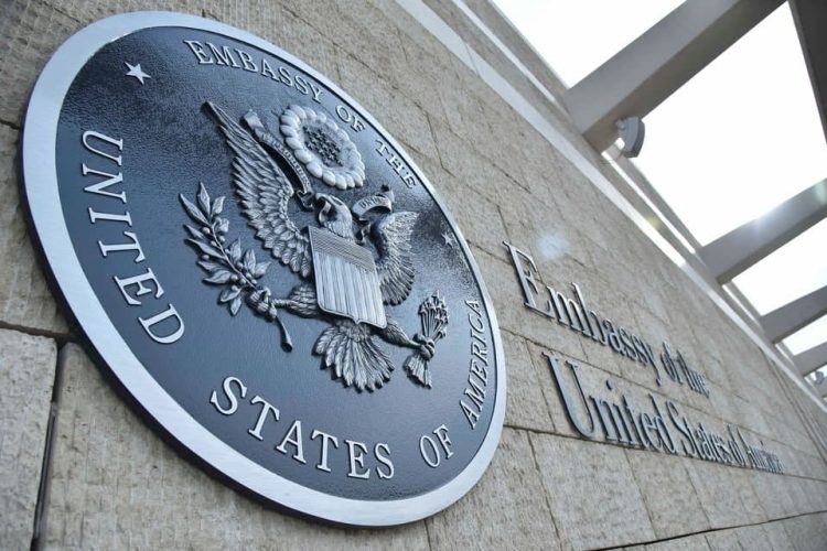 Посольство США предупредило о махинациях с американскими визами