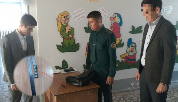 В Каракалпакстане 11-классник явился на уроки с ножом