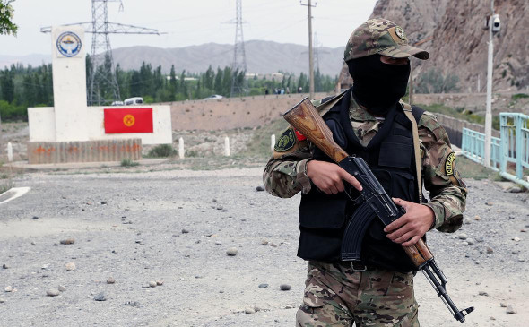 Кыргызстан и Таджикистан подписали протокол о перемирии