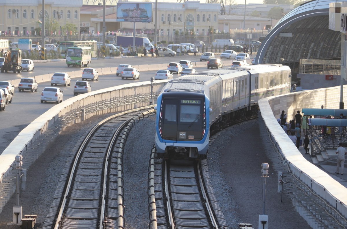 Ташкентцы вновь пожаловались на плохую работу метро