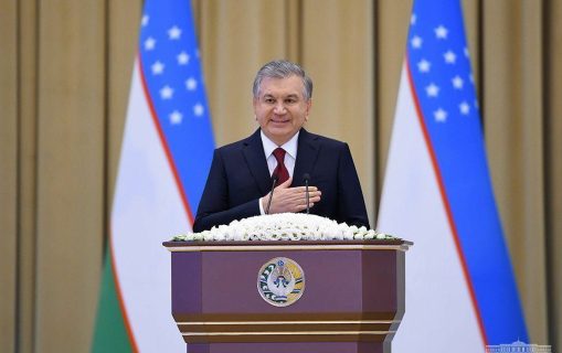Шавкат Мирзиёев поздравил узбекистанцев с Днем узбекского языка