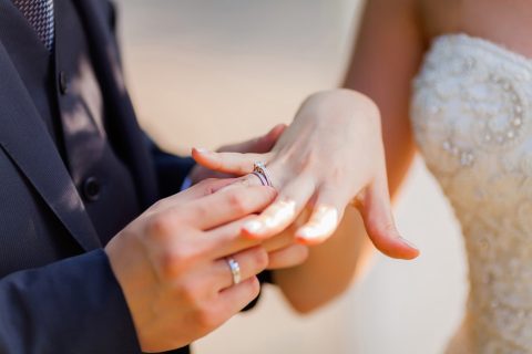 Узбекистанцы стали меньше жениться и больше разводиться