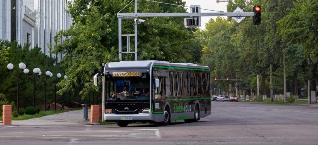 В Узбекистан завезут 300 электробусов