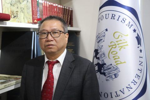 Профессора из Китая назначили проректором Международного университета туризма